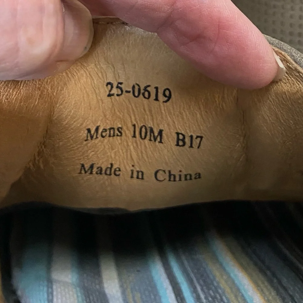 J & M Sheepskin Slip-on Shoes size 10M